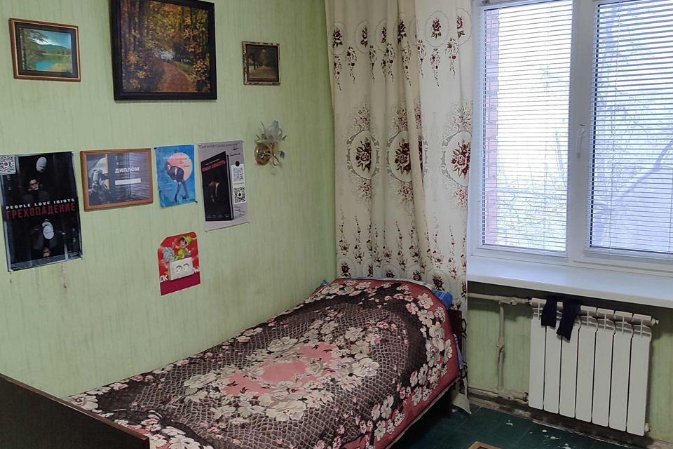 Продаётся комната в 1-комн. квартире, 13 м²