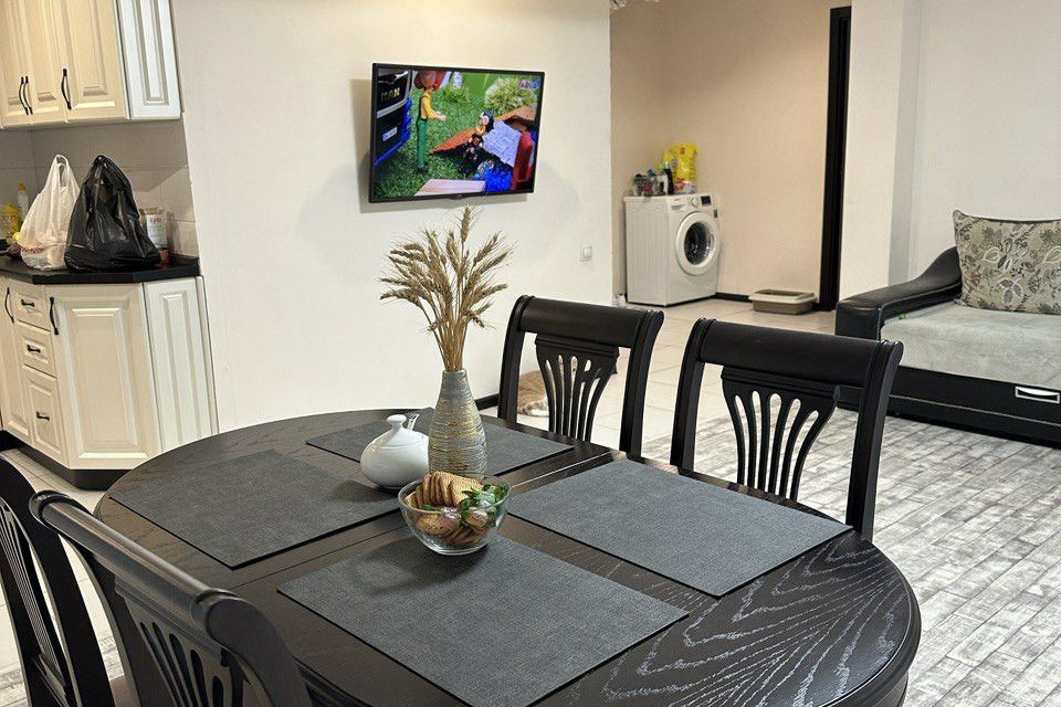 Продаётся 3-комнатная квартира, 63.6 м²