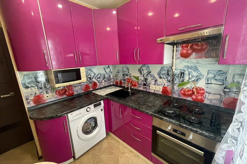 Продаётся 3-комнатная квартира, 58.1 м²