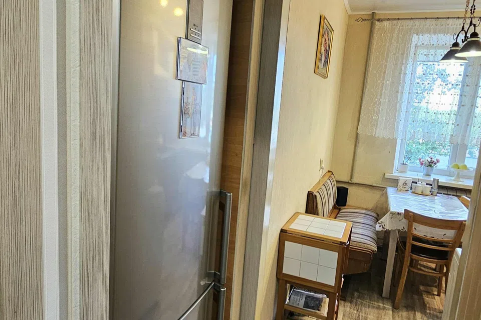 Продаётся 3-комнатная квартира, 56 м²