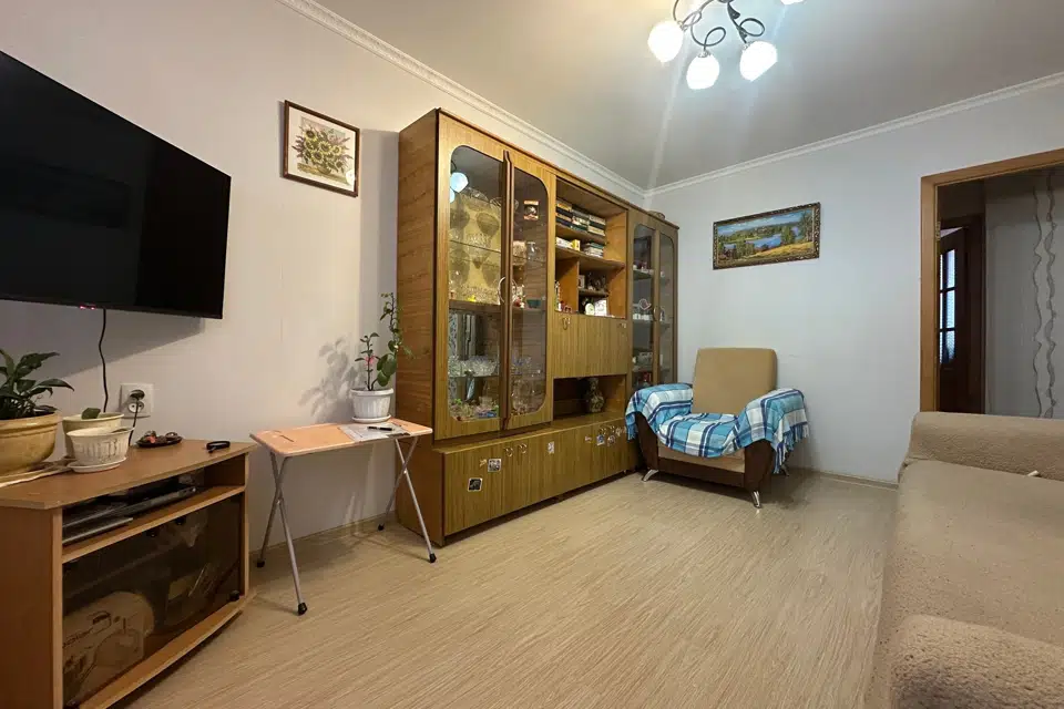 Продаётся 2-комнатная квартира, 43.8 м²