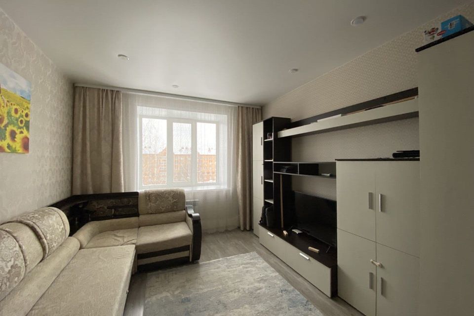 Продаётся 1-комнатная квартира, 38 м²
