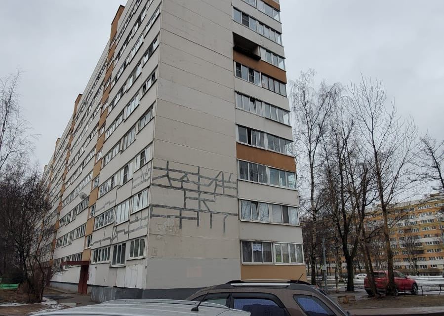 Продаётся 4-комнатная квартира, 70.8 м²