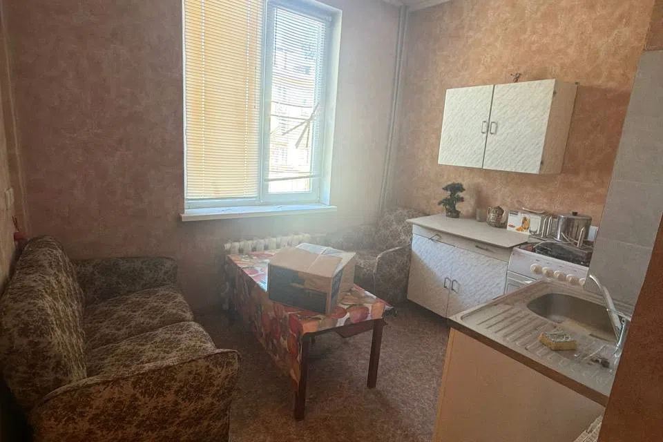 Продаётся 1-комнатная квартира, 38 м²