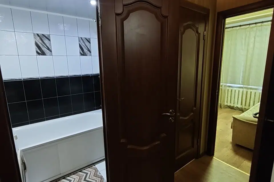 Продаётся 3-комнатная квартира, 65 м²