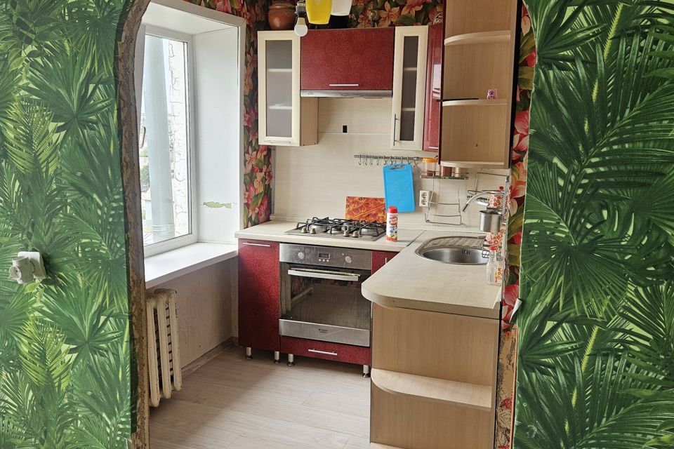 Продаётся 3-комнатная квартира, 57 м²