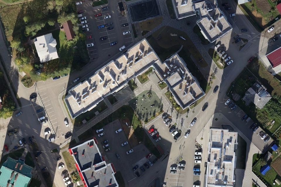 Продаётся 3-комнатная квартира, 51.9 м²
