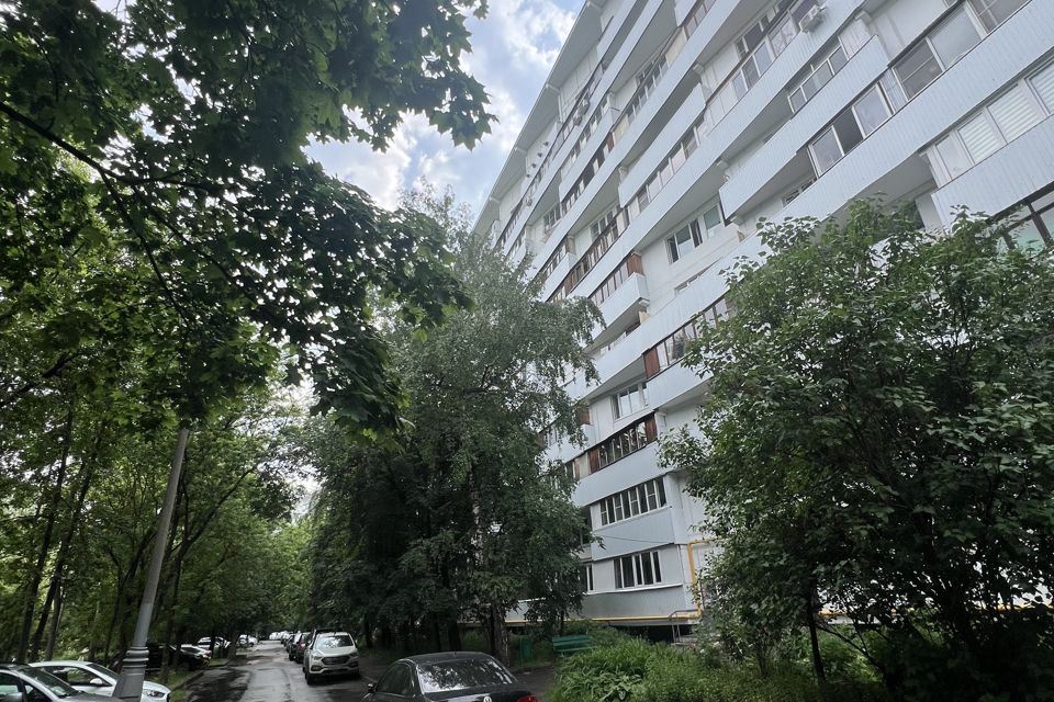 Продаётся 1-комнатная квартира, 37 м²