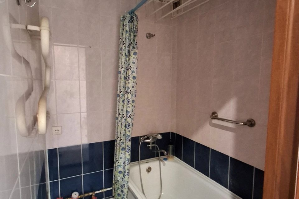 Продаётся 2-комнатная квартира, 42.9 м²