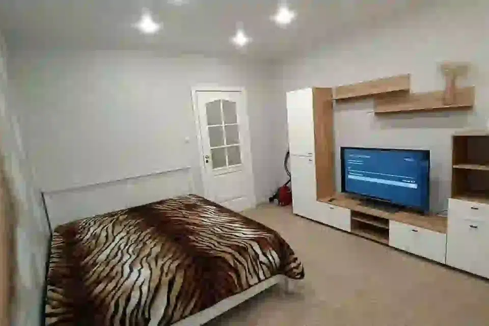 Продаётся 1-комнатная квартира, 35 м²