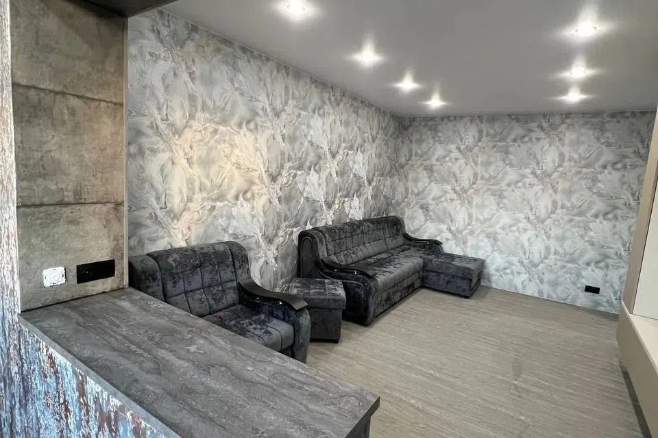 Продаётся 2-комнатная квартира, 49.6 м²