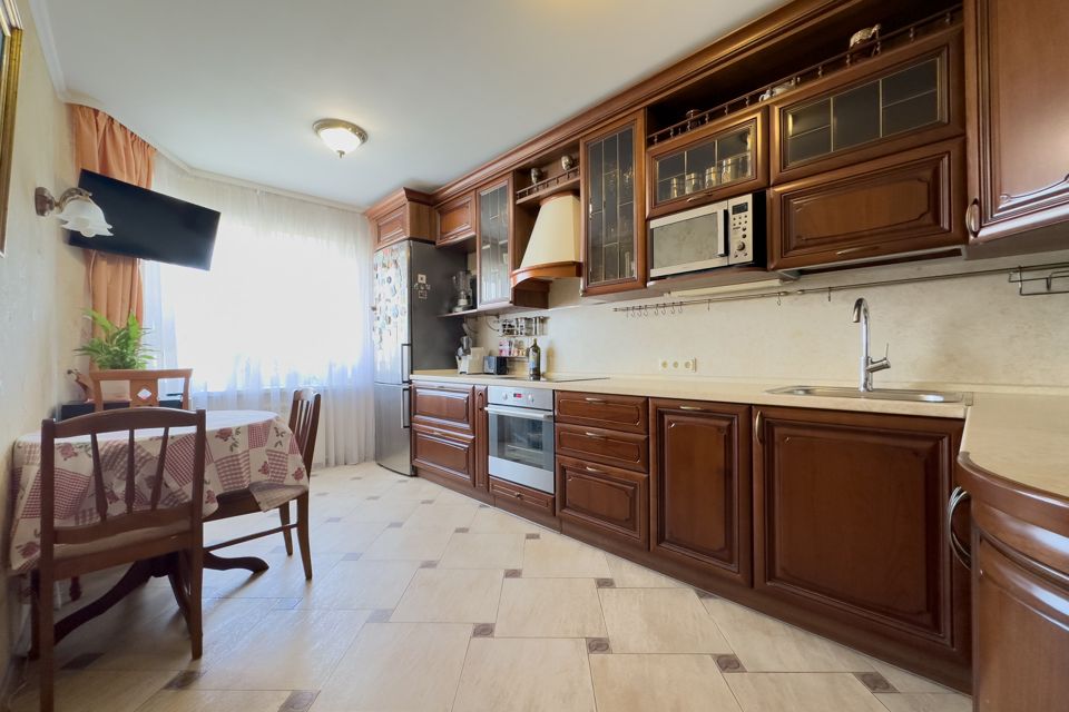 Продаётся 3-комнатная квартира, 94.9 м²