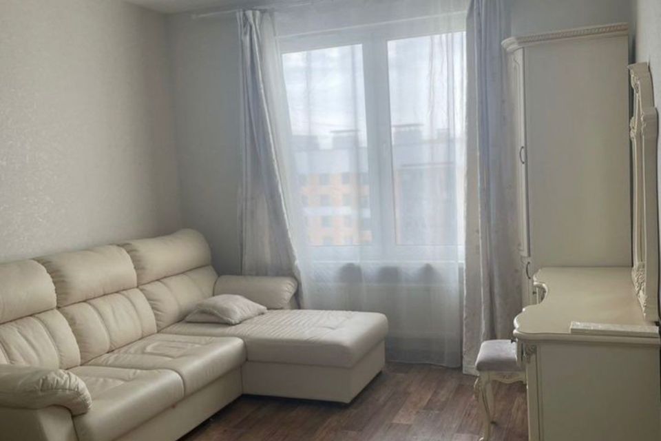 Продаётся 1-комнатная квартира, 38.3 м²