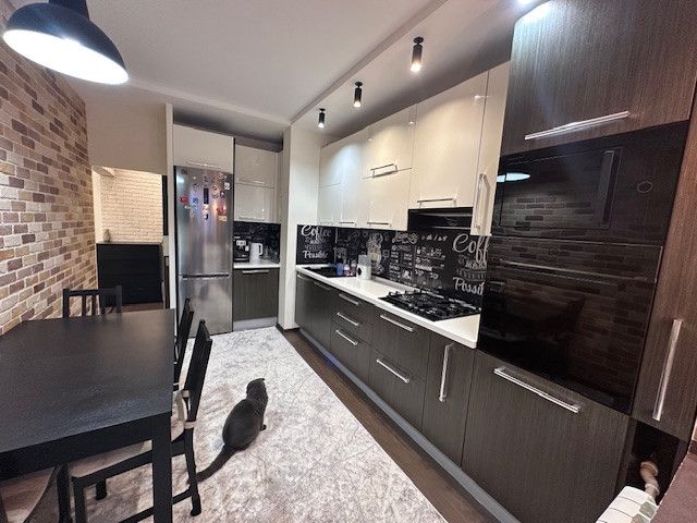 Продаётся 3-комнатная квартира, 74.3 м²