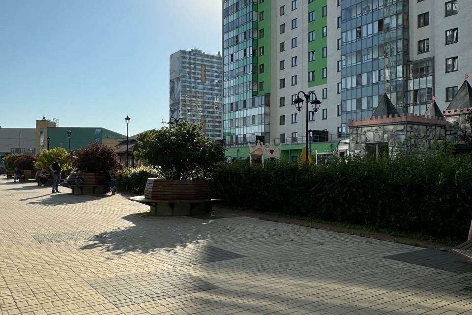 Продаётся 2-комнатная квартира, 55.7 м²
