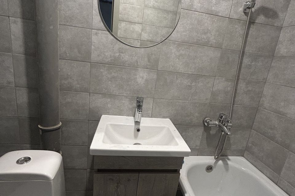 Продаётся 1-комнатная квартира, 17.8 м²