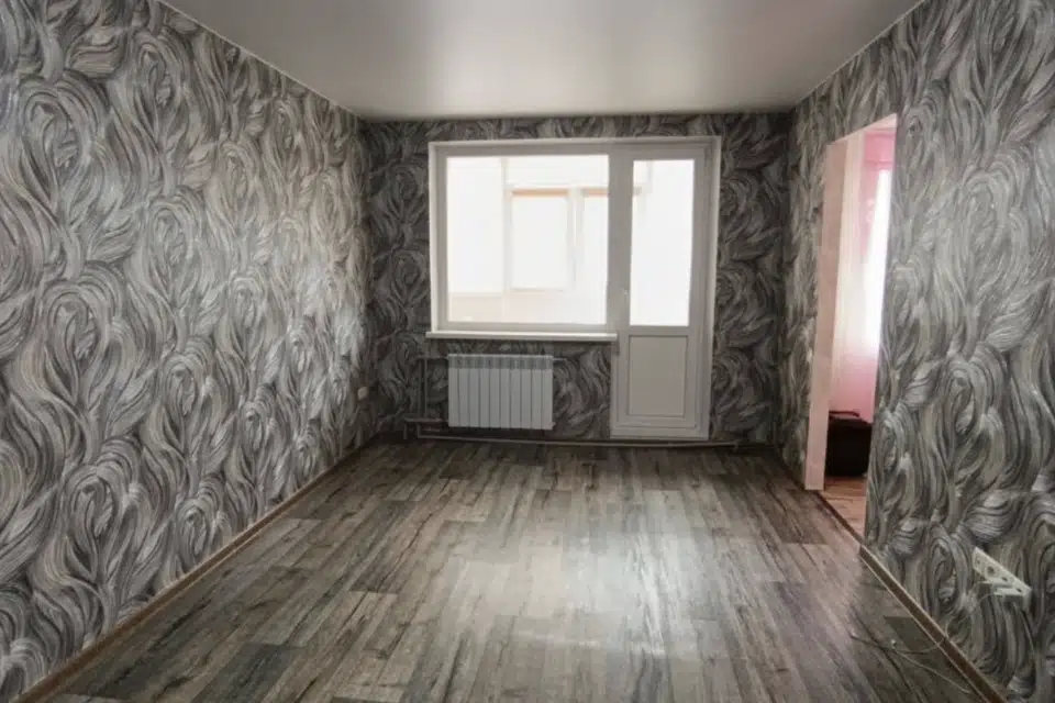 Продаётся 4-комнатная квартира, 61 м²