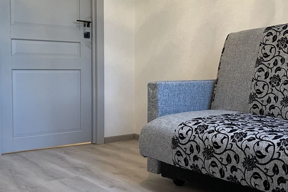 Продаётся 4-комнатная квартира, 63.1 м²