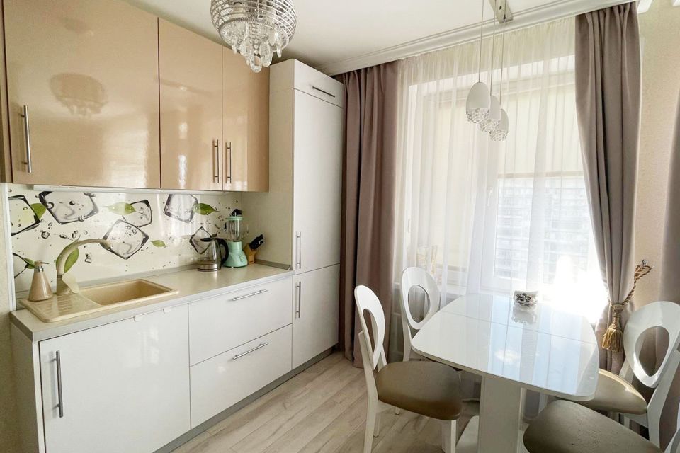 Продаётся 3-комнатная квартира, 64.2 м²