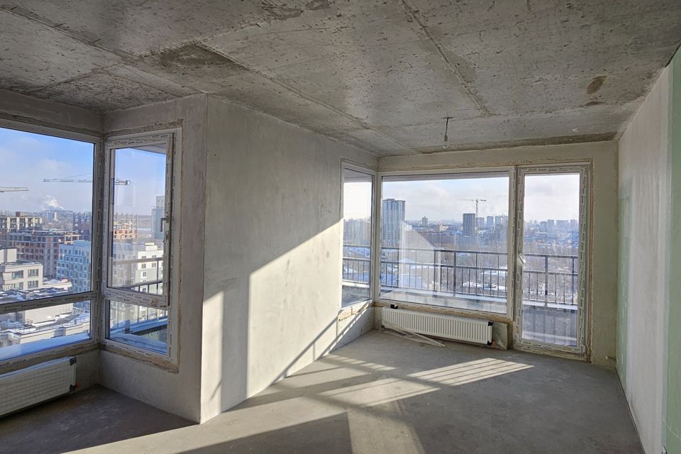 Продаётся 3-комнатная квартира, 120 м²