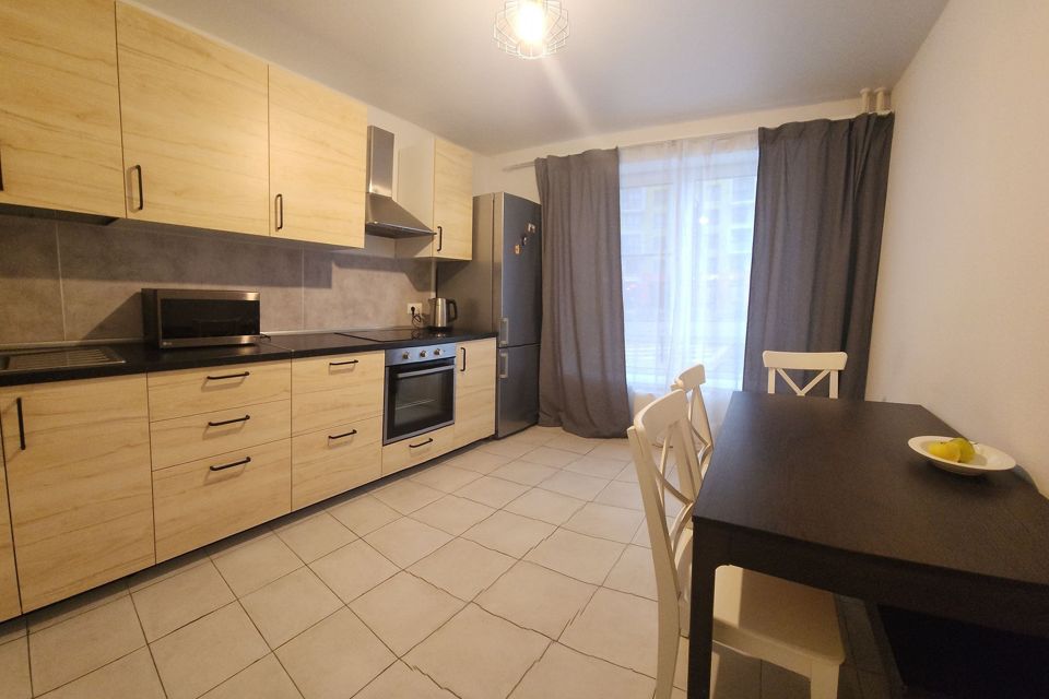 Продаётся 1-комнатная квартира, 37.1 м²