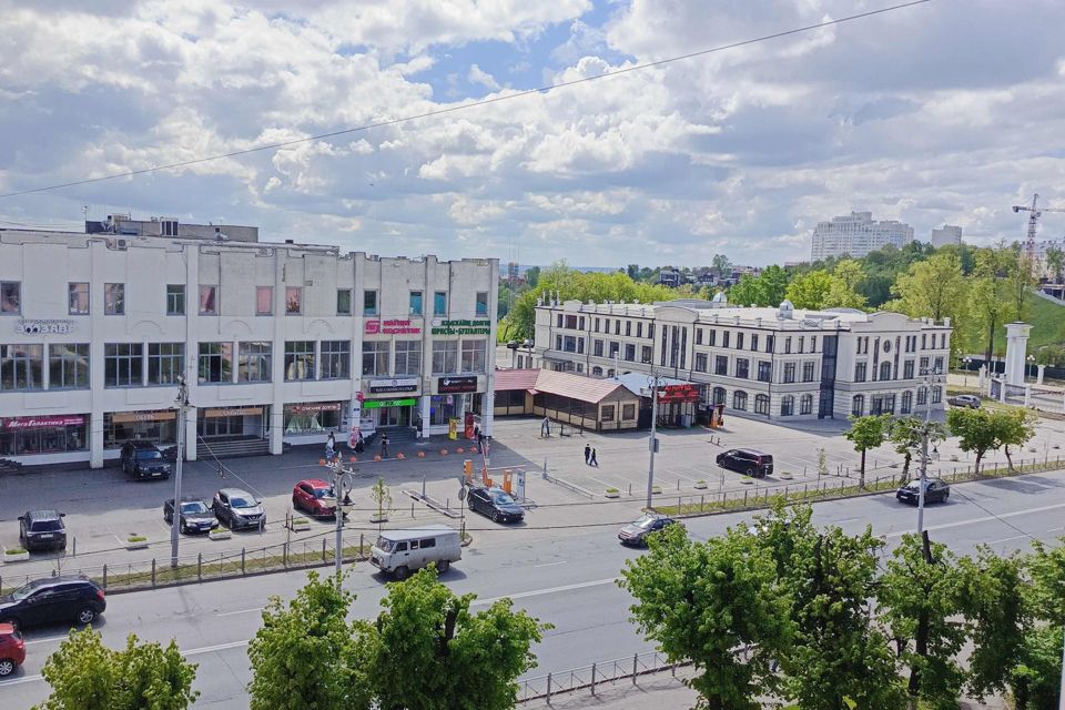 Продаётся 2-комнатная квартира, 61.7 м²