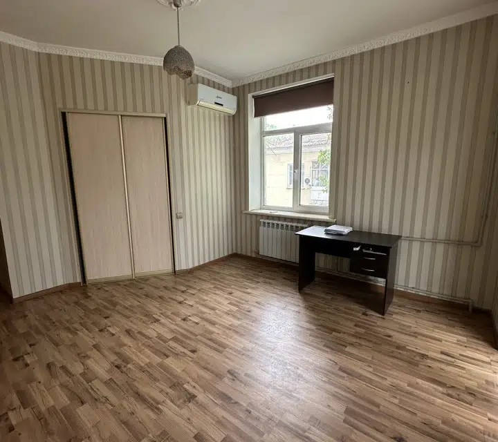 Продаётся 3-комнатная квартира, 72.2 м²