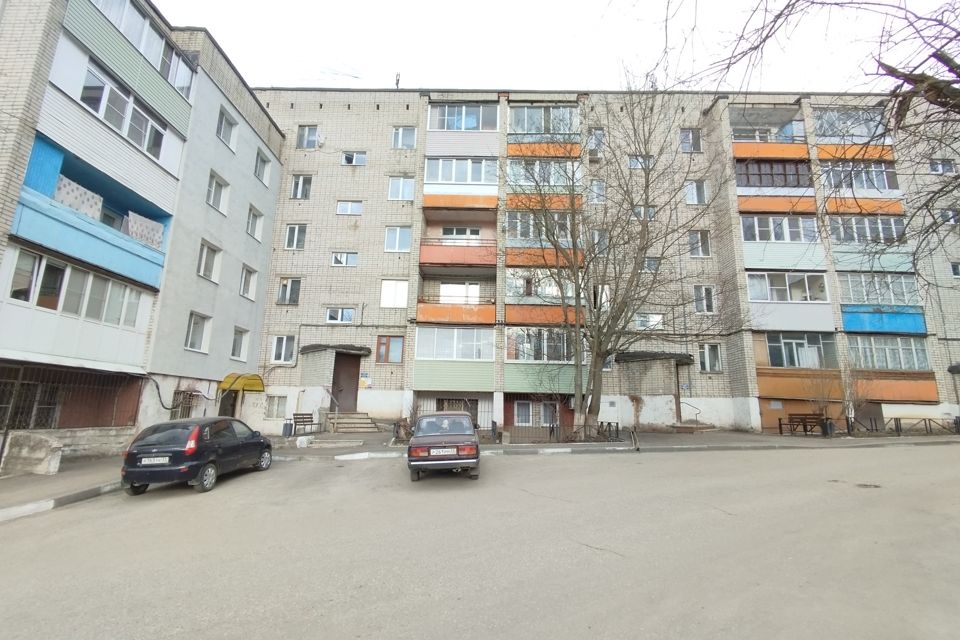 Продаётся 4-комнатная квартира, 82.8 м²