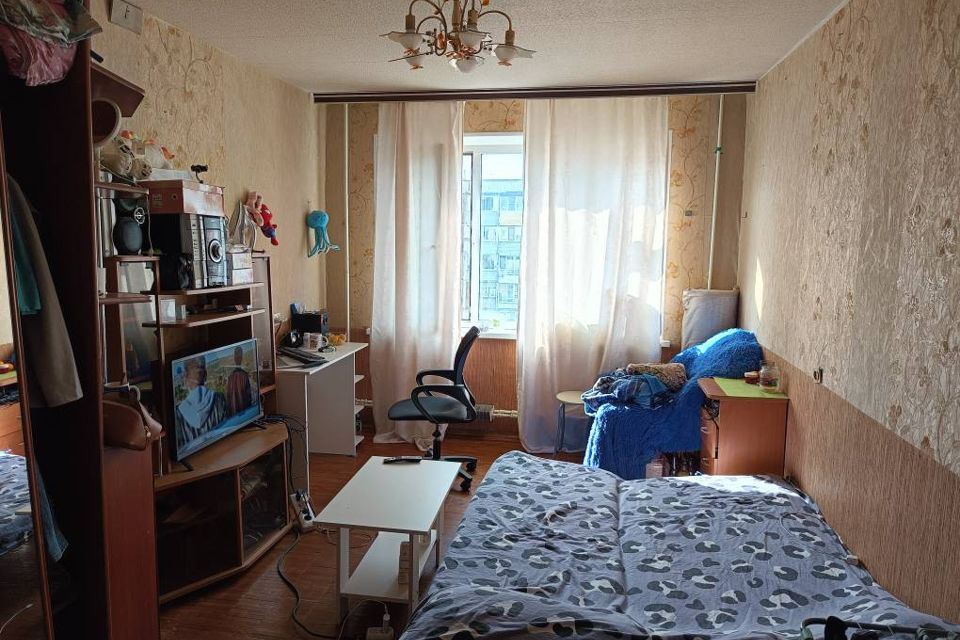 Продаётся 2 комнаты в 3-комн. квартире, 26.8 м²