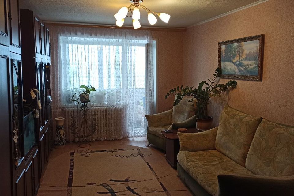 Продаётся 3-комнатная квартира, 58.2 м²