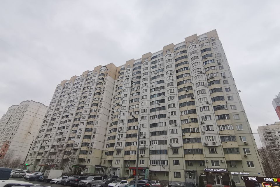 Продаётся 2-комнатная квартира, 71.2 м²