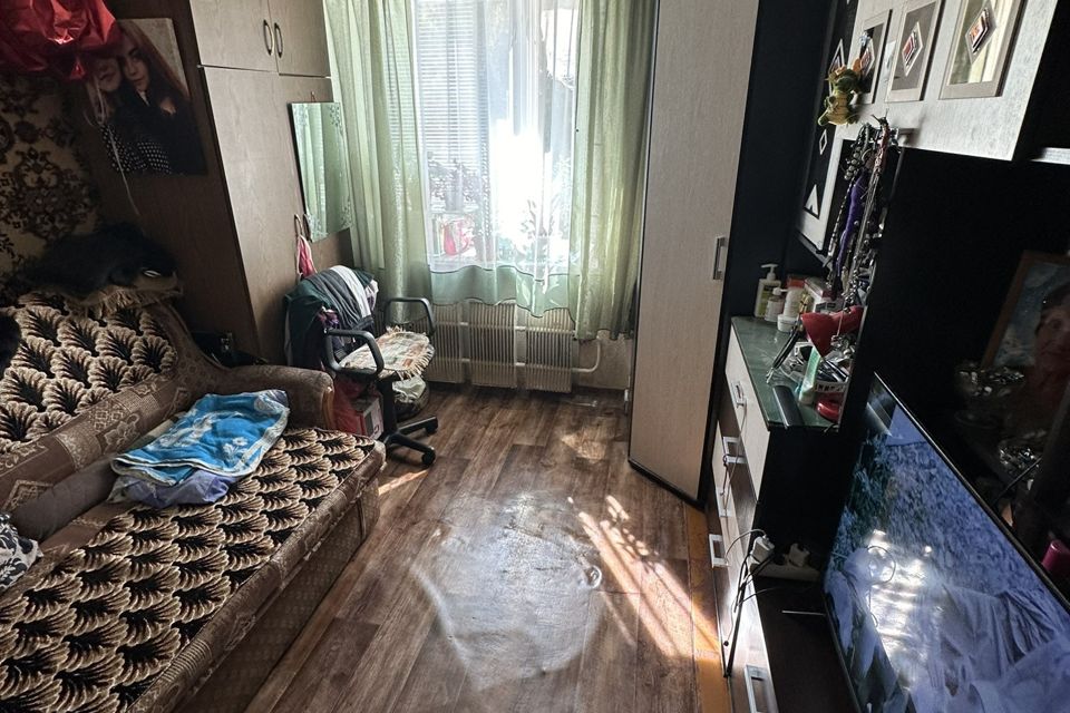 Продаётся комната в 2-комн. квартире, 13.1 м²