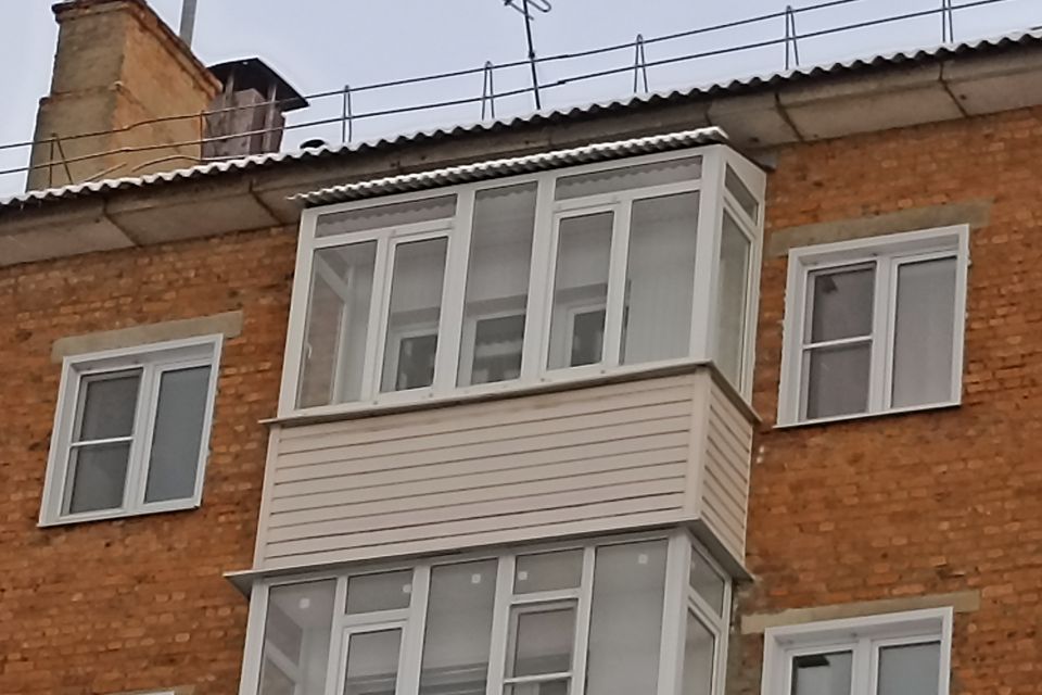 Продаётся 3-комнатная квартира, 41.3 м²