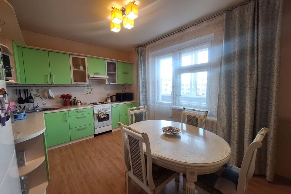 Продаётся 2-комнатная квартира, 60.9 м²