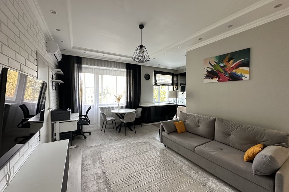 Продаётся 2-комнатная квартира, 43.2 м²
