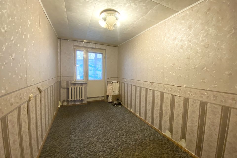 Продаётся 3-комнатная квартира, 57.4 м²