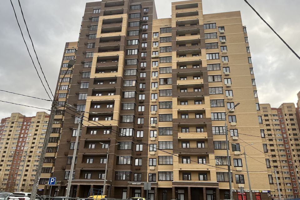 Продаётся 2-комнатная квартира, 52.6 м²