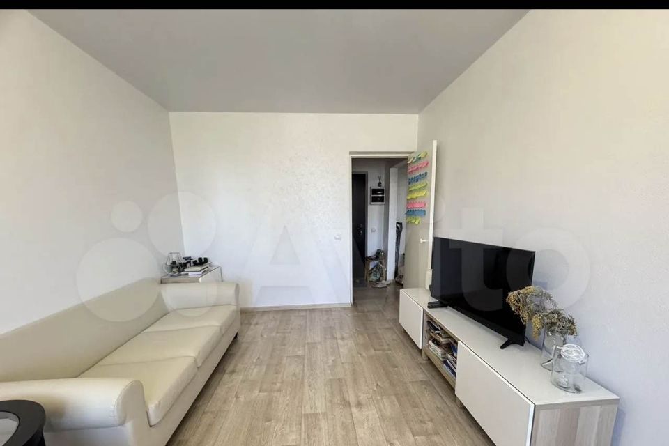 Продаётся 1-комнатная квартира, 37 м²
