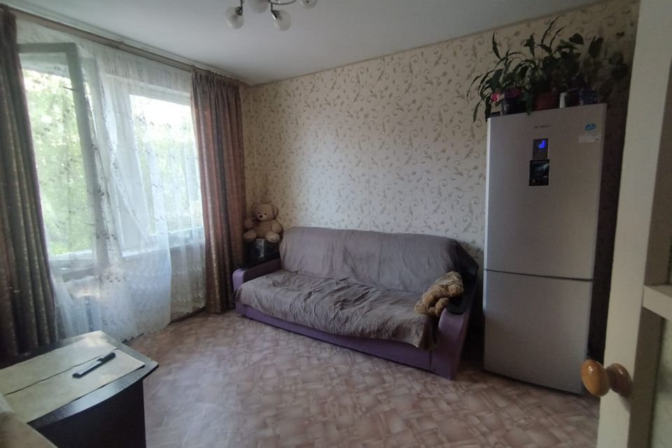 Продаётся 3-комнатная квартира, 54 м²
