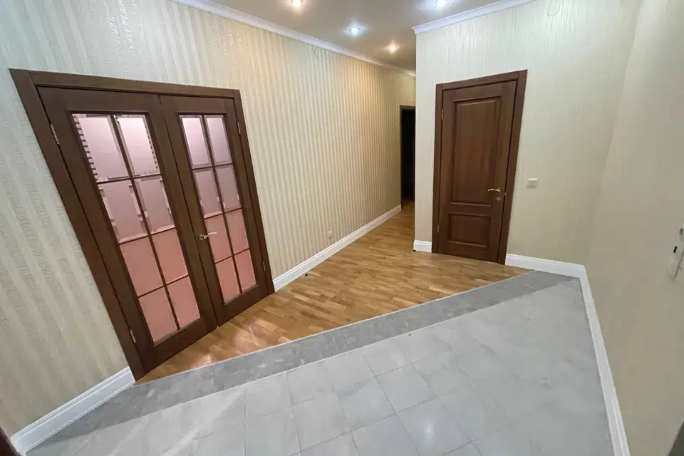 Продаётся 3-комнатная квартира, 125.4 м²