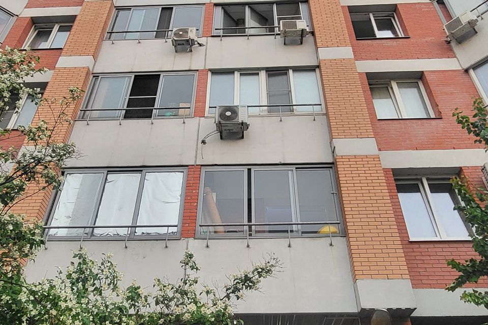 Продаётся 1-комнатная квартира, 41 м²