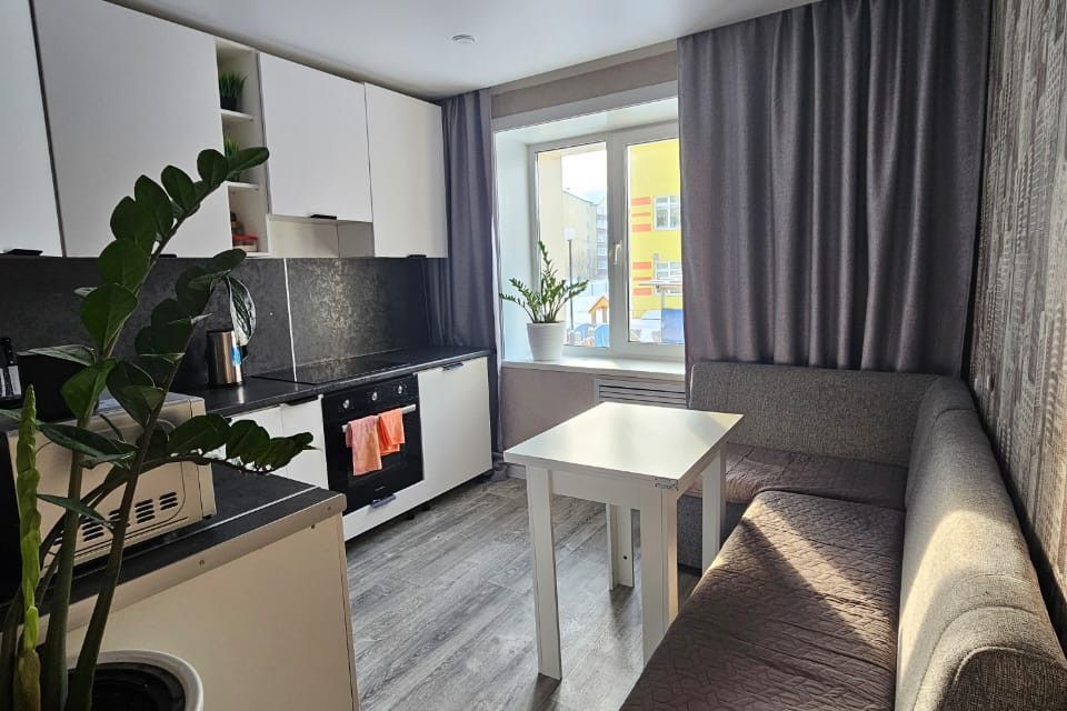 Продаётся 3-комнатная квартира, 68 м²