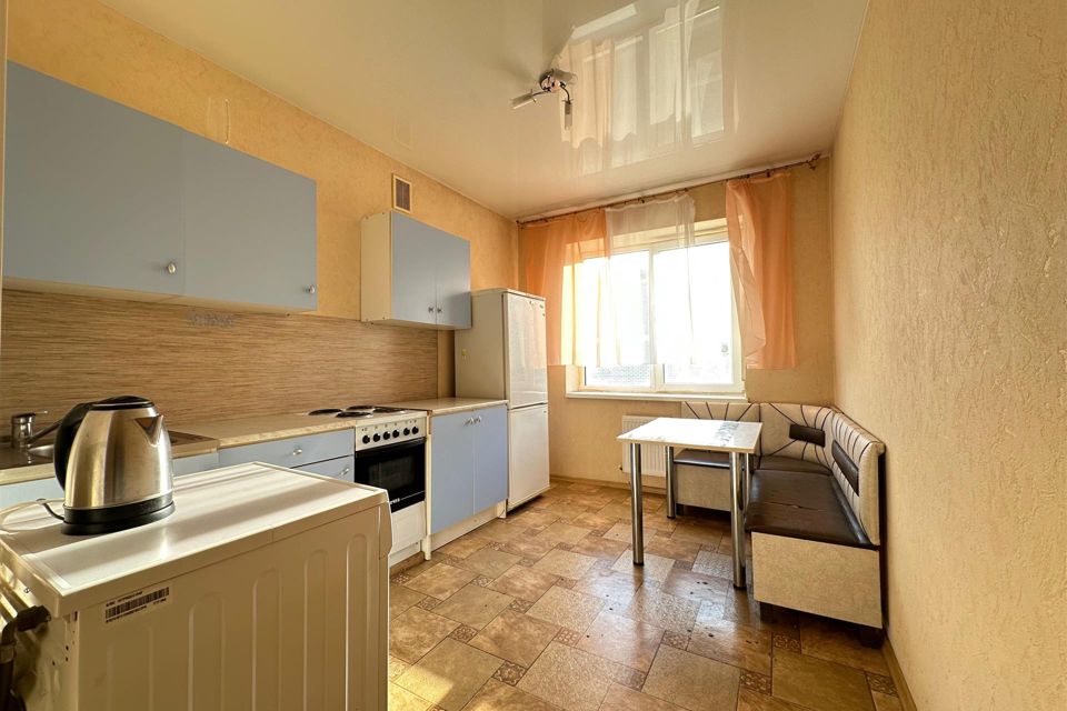 Продаётся 1-комнатная квартира, 43 м²