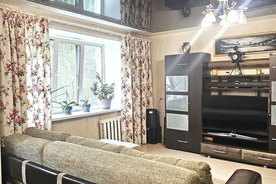 Продаётся 4-комнатная квартира, 81.3 м²
