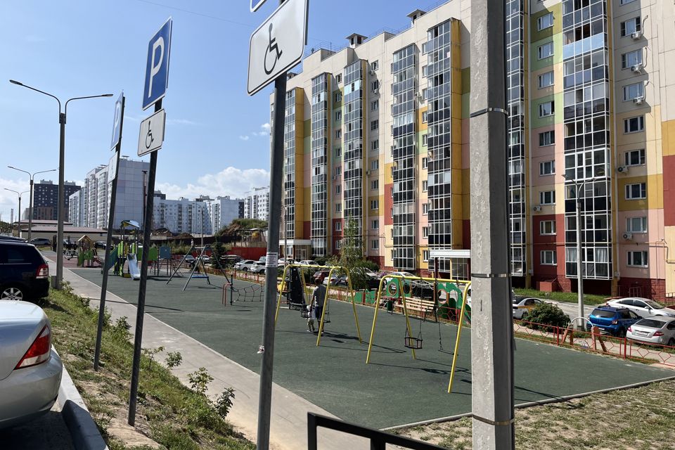 Продаётся 1-комнатная квартира, 37.9 м²