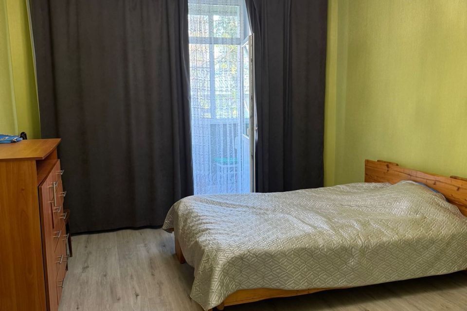 Сдаётся 1-комнатная квартира, 37 м²