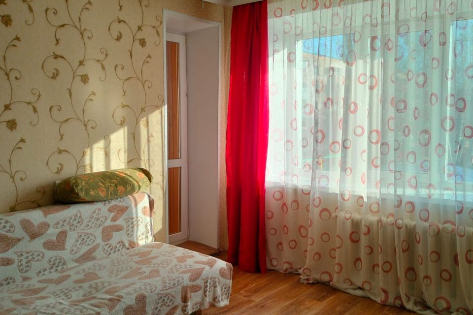 Продаётся 2-комнатная квартира, 49.6 м²