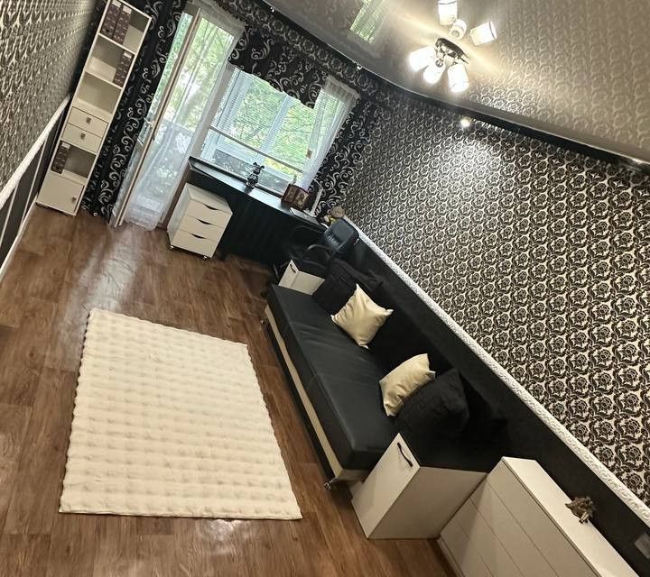 Продаётся 1-комнатная квартира, 32 м²