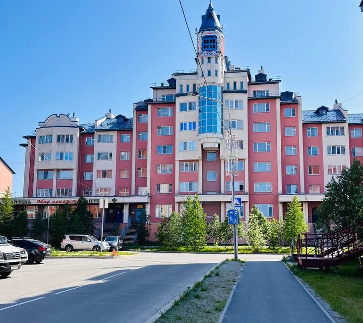 Продаётся 2-комнатная квартира, 71.9 м²