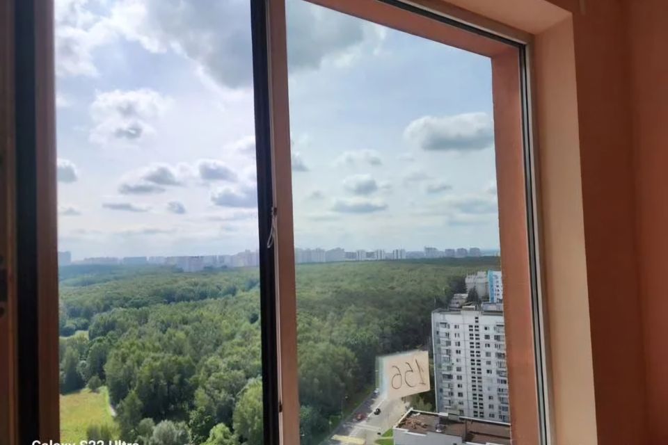 Продаётся 2-комнатная квартира, 104 м²